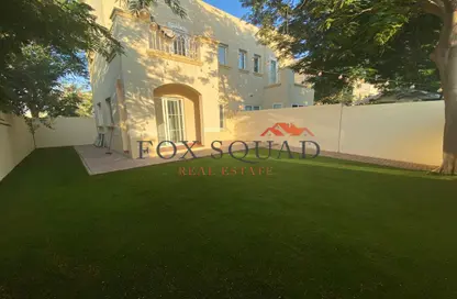 فيلا - 2 غرف نوم - 3 حمامات للايجار في الينابيع 2 - الينابيع - دبي