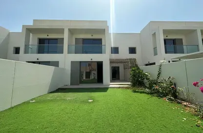 Villa - 2 Bedrooms - 3 Bathrooms for sale in The Cedars - Yas Acres - Yas Island - Abu Dhabi