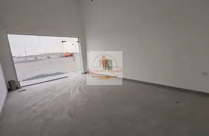 Shop - Studio - 1 Bathroom for rent in Al Sajaa Industrial - Al Sajaa - Sharjah