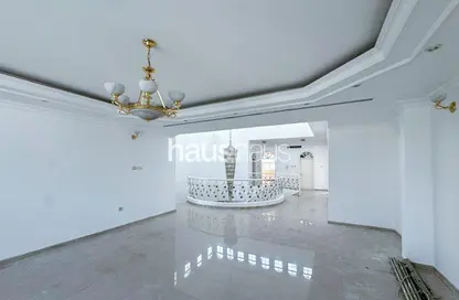 فيلا - 5 غرف نوم - 5 حمامات للايجار في فلل الجميرا 1 - جميرا 1 - الجميرا - دبي فيلا - 5 غرف نوم - 5 حمامات للايجار في فلل الجميرا 1 - جميرا 1 - الجميرا - دبي