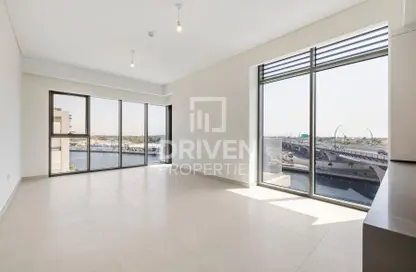 Apartment - 2 Bedrooms - 3 Bathrooms for sale in Canal Front Residence 4 - Canal Front Residences - Al Wasl - Dubai