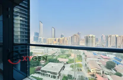 Balcony image for: Apartment - 2 Bedrooms - 4 Bathrooms for rent in Wave tower - Corniche Road - Abu Dhabi, Image 1