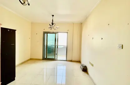 Apartment - 1 Bedroom - 1 Bathroom for rent in Muweileh Community - Muwaileh Commercial - Sharjah