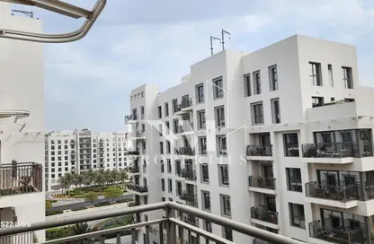 Apartment - 2 Bedrooms - 3 Bathrooms for rent in Zahra Apartments 2A - Zahra Apartments - Town Square - Dubai