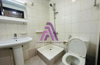 شقة - غرفة نوم - 2 حمامات للايجار في C14 - طراز الصين - المدينة الدولية - دبي