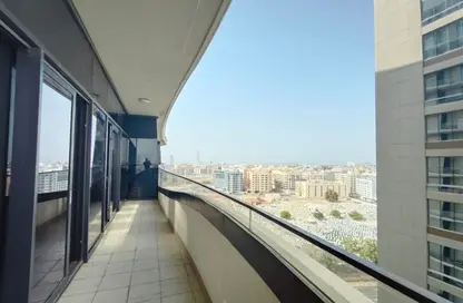 Apartment - 1 Bedroom - 2 Bathrooms for rent in The Waves Residences - Mankhool - Bur Dubai - Dubai