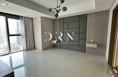 Apartment - 1 Bedroom - 1 Bathroom for rent in Paramount Tower Hotel  and  Residences - Business Bay - Dubai