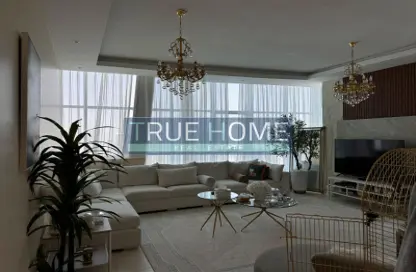 Apartment - 3 Bedrooms - 4 Bathrooms for rent in Palm Tower 1 - Palm Towers - Al Majaz - Sharjah