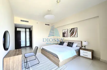 Apartment - 1 Bedroom - 2 Bathrooms for rent in Bahwan Tower Downtown - Downtown Dubai - Dubai