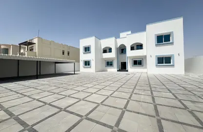 Apartment - 3 Bedrooms - 3 Bathrooms for rent in Madinat Al Riyad - Abu Dhabi