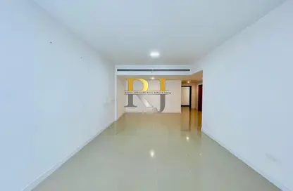 Apartment - 3 Bedrooms - 3 Bathrooms for rent in Mankhool Building - Mankhool - Bur Dubai - Dubai Apartment - 3 Bedrooms - 3 Bathrooms for rent in Mankhool Building - Mankhool - Bur Dubai - Dubai
