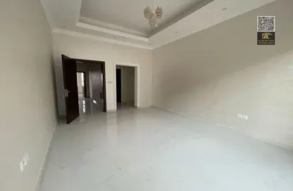 فيلا - 3 غرف نوم - 5 حمامات للايجار في الحليو 2 - الحليو - عجمان