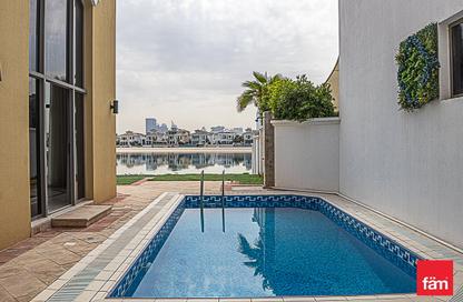Villa - 4 Bedrooms - 5 Bathrooms for rent in Garden Homes Frond B - Garden Homes - Palm Jumeirah - Dubai
