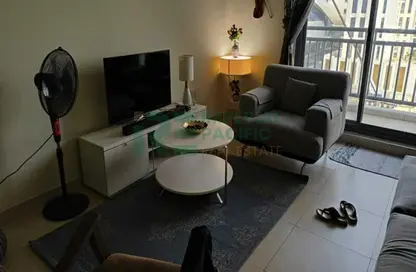 شقة - 2 غرف نوم - 3 حمامات للايجار في عزيزي لياتريس - الفرجان - دبي