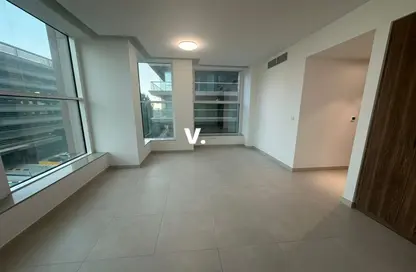 Apartment - 1 Bedroom - 2 Bathrooms for rent in DXB Tower - Sheikh Zayed Road - Dubai