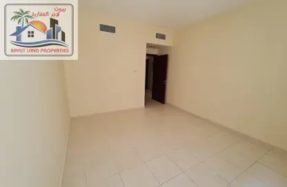 شقة - غرفة نوم - 2 حمامات للايجار في مبنى مويلح - مويلح - الشارقة