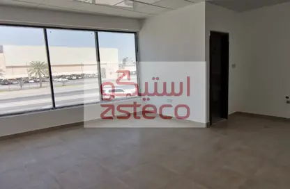 Office Space - Studio - 1 Bathroom for rent in Al Sarooj - Al Ain