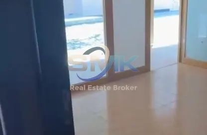 متجر - استوديو - 1 حمام للايجار في تي 02 - طراز أسباني - المدينة الدولية - دبي