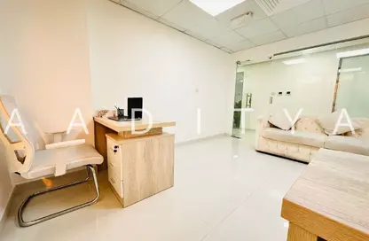 Office Space - Studio - 1 Bathroom for rent in Silver Home Building - Hor Al Anz - Deira - Dubai