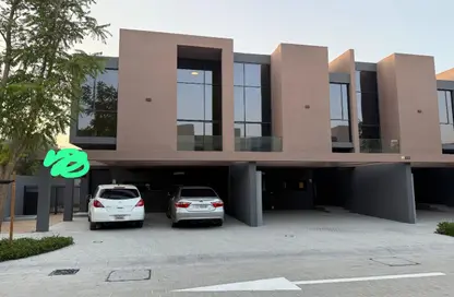 Townhouse - 3 Bedrooms - 4 Bathrooms for rent in Robinia - Masaar - Tilal City - Sharjah