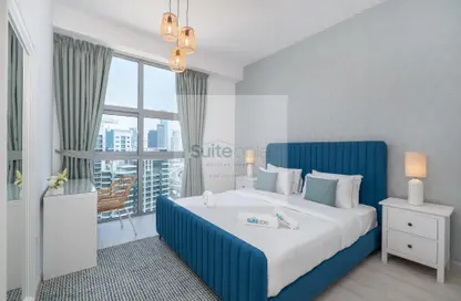 Room / Bedroom image for: Apartment - 1 Bedroom - 2 Bathrooms for rent in DEC Towers - Dubai Marina - Dubai, Image 1