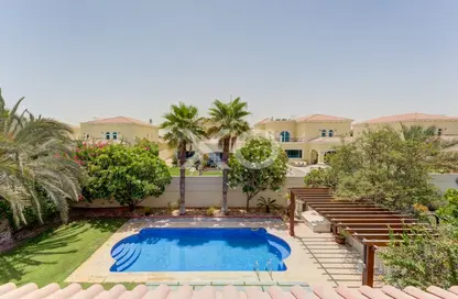 Villa - 4 Bedrooms - 5 Bathrooms for rent in Legacy - Jumeirah Park - Dubai