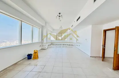 شقة - 3 غرف نوم - 5 حمامات للايجار في بلو تاور - شارع الشيخ زايد - دبي