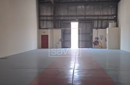 مستودع - استوديو للايجار في المنطقة الصناعية 11 - المنطقة الصناعية بالشارقة - الشارقة مستودع - استوديو للايجار في المنطقة الصناعية 11 - المنطقة الصناعية بالشارقة - الشارقة