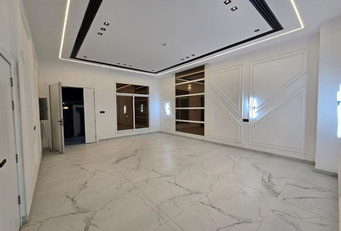 15591000 - Property Image 3