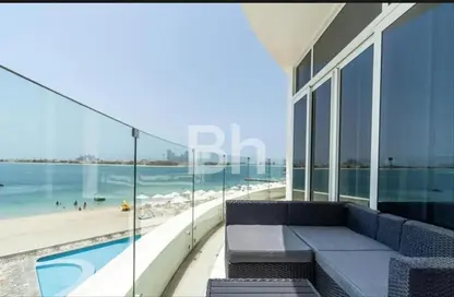 Apartment - 2 Bedrooms - 3 Bathrooms for rent in Royal Bay - Palm Jumeirah - Dubai