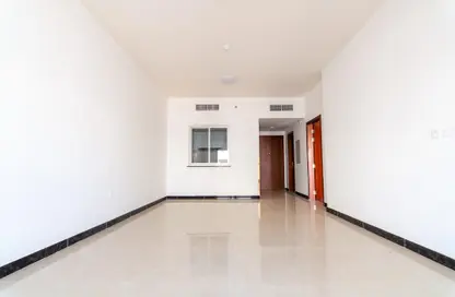شقة - غرفة نوم - 2 حمامات للايجار في اف-02 - منطقة مركز الأعمال - المدينة الدولية - دبي