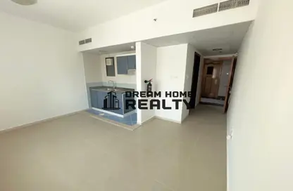 Apartment - Studio - 1 Bathroom for rent in Al Hafeet Tower - Al Taawun Street - Al Taawun - Sharjah