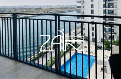 Apartment - 1 Bedroom - 2 Bathrooms for sale in Waters Edge - Yas Island - Abu Dhabi