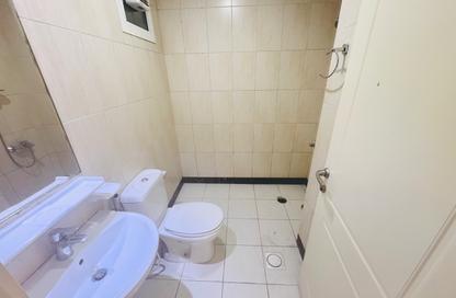 Apartment - 2 Bedrooms - 3 Bathrooms for rent in GGICO Building Moweilah - Muwaileh Commercial - Sharjah