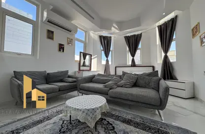 Apartment - Studio - 1 Bathroom for rent in Khalifa City A - Khalifa City - Abu Dhabi