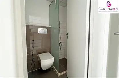 Bathroom image for: Apartment - 2 Bedrooms - 3 Bathrooms for sale in Pacific - Al Marjan Island - Ras Al Khaimah, Image 1
