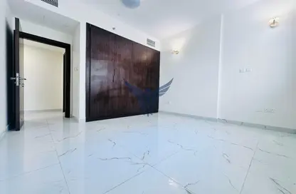 Empty Room image for: Apartment - 2 Bedrooms - 2 Bathrooms for rent in Electra Tower - Electra Street - Abu Dhabi, Image 1