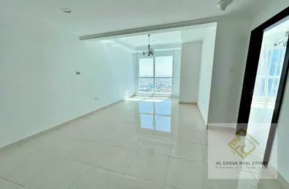 شقة - غرفة نوم - 2 حمامات للبيع في ذا كورت تاور - الخليج التجاري - دبي