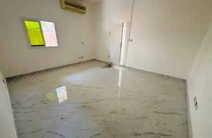 شقة - غرفة نوم - 1 حمام للايجار في نادي الجزيرة الرياضي - منطقة المرور - أبوظبي
