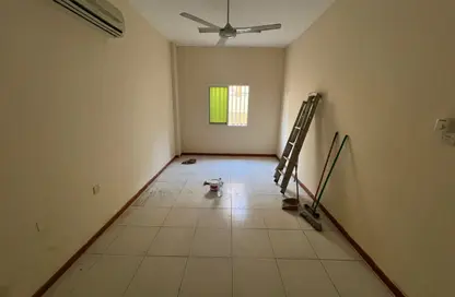 شقة - 2 غرف نوم - 2 حمامات للايجار في فلل الروضة 3 - 3 الروضة - الروضة - عجمان شقة - 2 غرف نوم - 2 حمامات للايجار في فلل الروضة 3 - 3 الروضة - الروضة - عجمان