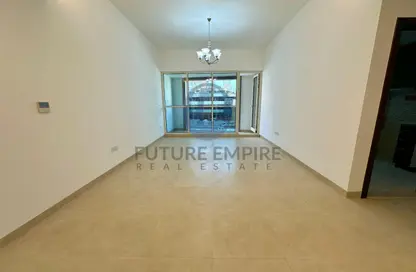 شقة - 2 غرف نوم - 3 حمامات للايجار في الجداف - دبي