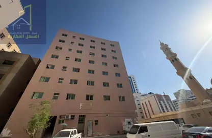 عمارة بالكامل - استوديو - 8 حمامات للبيع في المجرة - الشرق - الشارقة