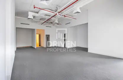 Office Space - Studio for sale in SOL Bay - Business Bay - Dubai