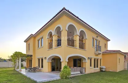 فيلا - 5 غرف نوم - 7 حمامات للايجار في فلل سعديات بيتش - شاطئ السعديات - جزيرة السعديات - أبوظبي