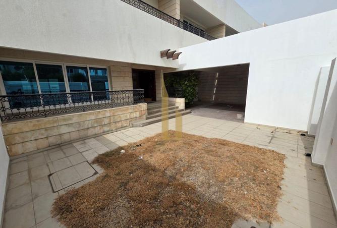 15703806 - Property Image 2