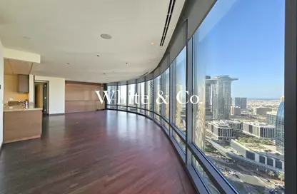 Apartment - 3 Bedrooms - 5 Bathrooms for rent in Burj Khalifa - Burj Khalifa Area - Downtown Dubai - Dubai