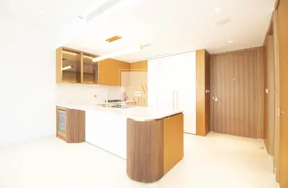 Apartment - 2 Bedrooms - 3 Bathrooms for sale in Ellington Beach House - Palm Jumeirah - Dubai