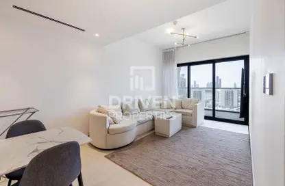 Apartment - 3 Bedrooms - 3 Bathrooms for sale in Binghatti Creek - Al Jaddaf - Dubai