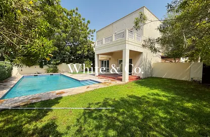 Villa - 3 Bedrooms - 4 Bathrooms for rent in Meadows 9 - Meadows - Dubai