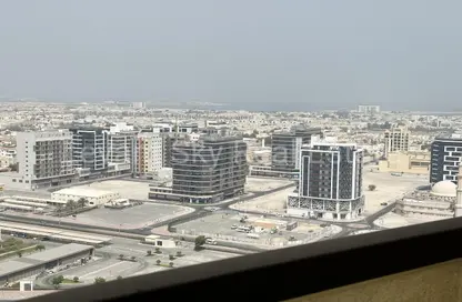 Apartment - 2 Bedrooms - 2 Bathrooms for rent in Al Manal Tower - Sheikh Zayed Road - Dubai